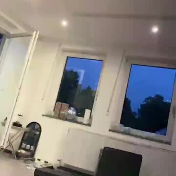 LED lights flicker 100k times a second