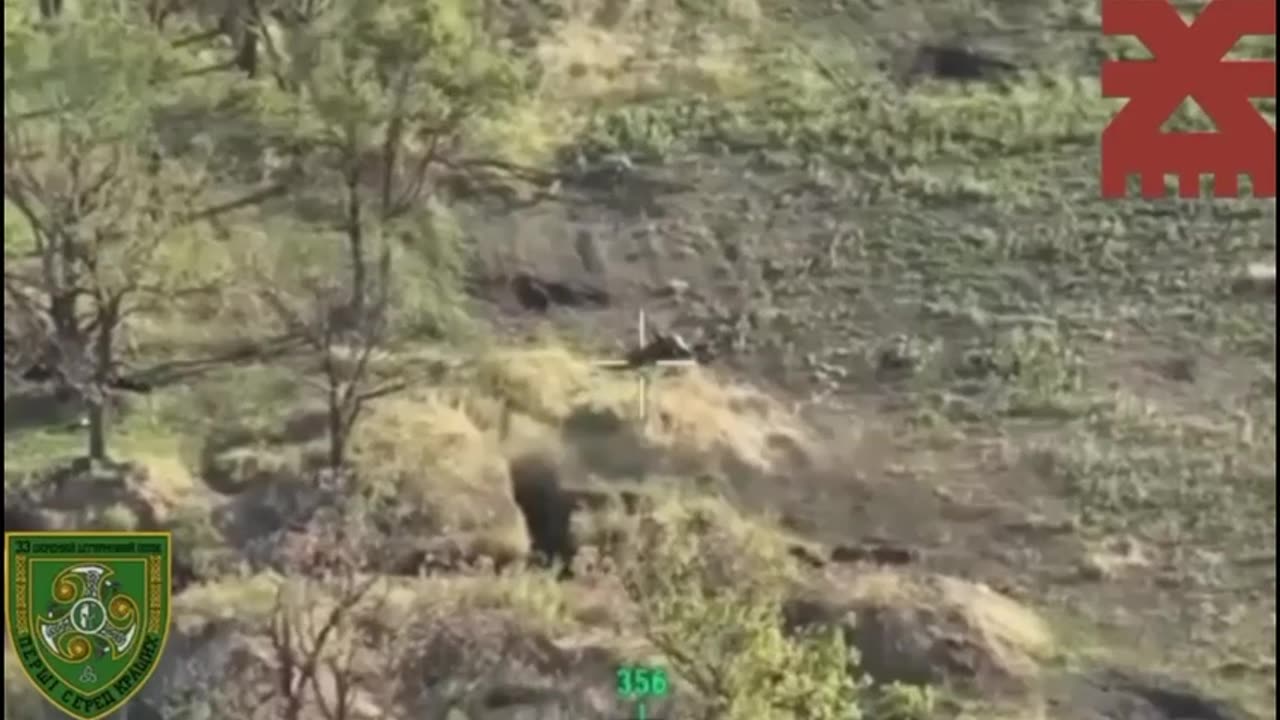 Ukrainian Soldier in Close-Quarters Firefight Immediately Pivots, Shooting Down Russian Drones