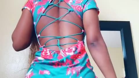 TWERKING FOR MY NEIGHBOUR,TILL HE Cum 😊