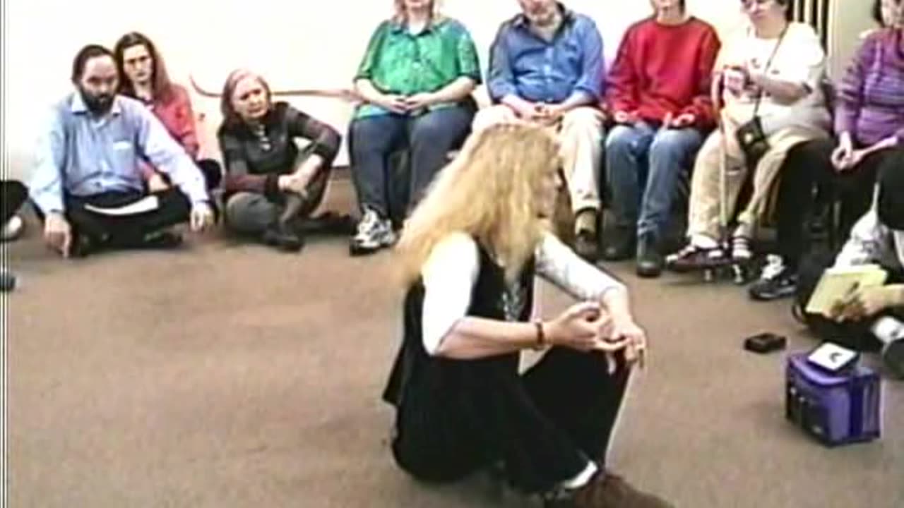 MCEO 2000 04 Architects of Light Disc 1