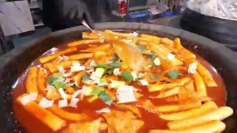 🇰🇷 So Delicious!! Top 5 Popular Korean Traditional Street Foods 😋🔥