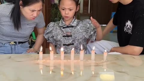 Funny 😁 😂 😀 🤣 daughter play tricks on mom to satisfy dad's desire