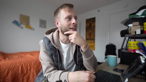 Looters 'WIPE OUT' Chicago Plaza... Mayor DEFIES Trump, EMPTIES THE JAILS