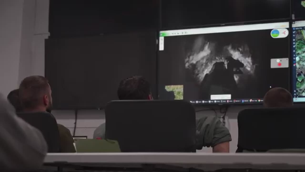 Video from the front line: Robot Maul evacuated a Ukrainian soldier from Russian rear