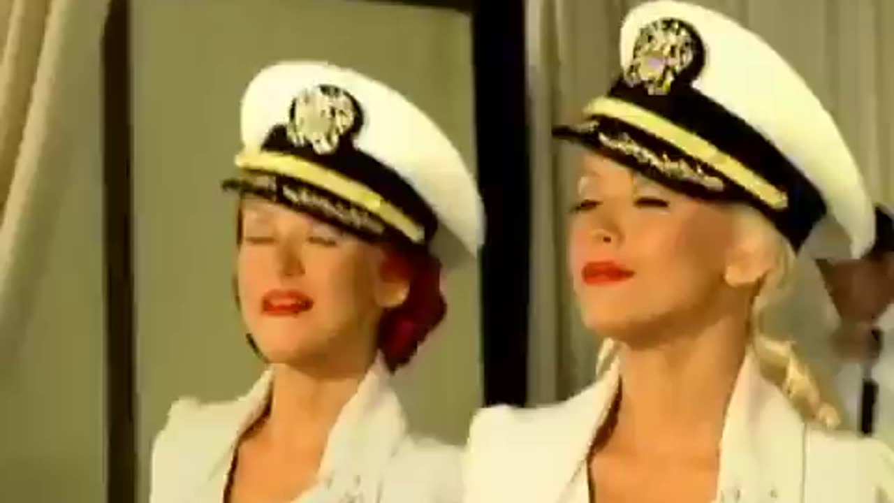 So many people of all ages love Swing.This is such a happy video. Really makes me want to dance