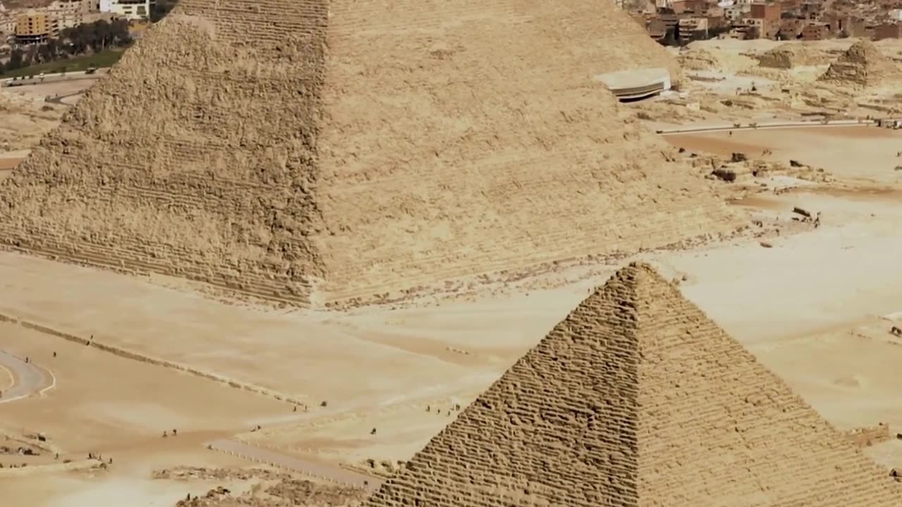 The Timeless Pyramids of GIZA!