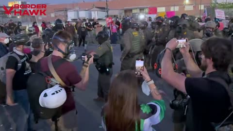 Clashes intensify at ICE Broadview as Antifa/radical leftists obstruct & challenge federal officers 