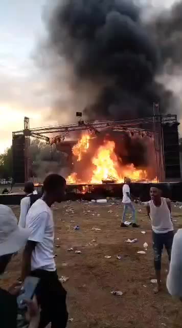 This is the aftermath of the stage that was burned in Makwassie in North West.