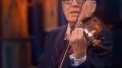 Jack Benny plays his theme on the Lawrence Welk Show (part 1 of 2)