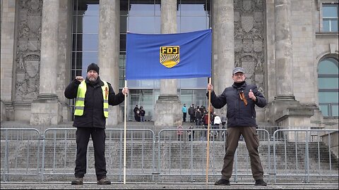 Die neue DDR; Für eine bessere Zukunft richten wir die Heimat auf!