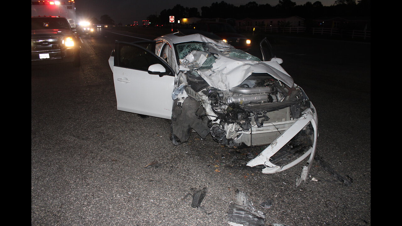 DRIVER SLAMS INTO BACK OF 18 WHEELER, GOODRICH TEXAS, 10/08/25...