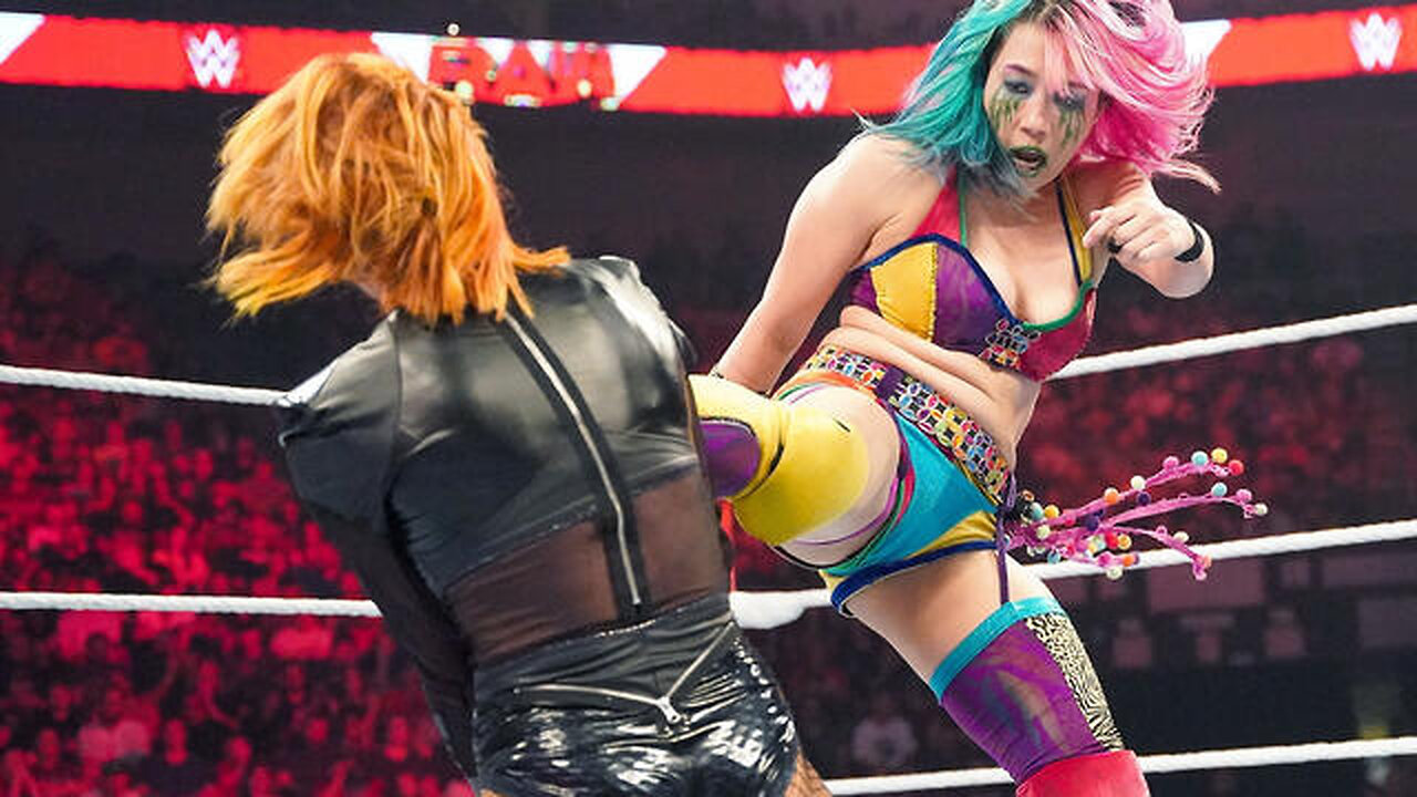 Asuka vs. Becky Lynch — Money in the Bank Qualifying Match: Raw, June 20, 2022 @wwefree