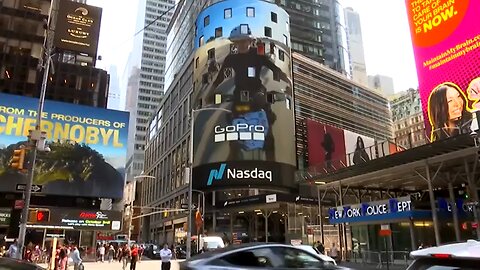 Wall Street retreats from record closing highs on economic concerns