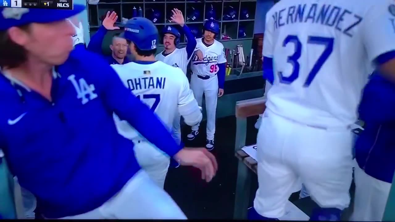 Dodgers #17 P/DH Shohei Ohtani HR 446ft 💣