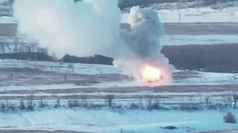 Insane Detonation of Irreplaceable Russian TOS-1 MRLS