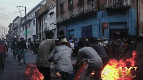 Madagascar police fire tear gas as president fails to placate protesters
