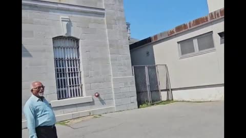 Kingston Penitentiary Tour [DHeb1ANl90Y]