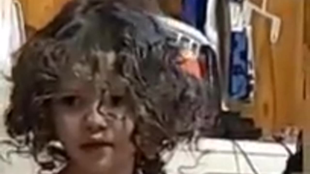 😱👻 Who Is She Talking To? | TheHauntingHour