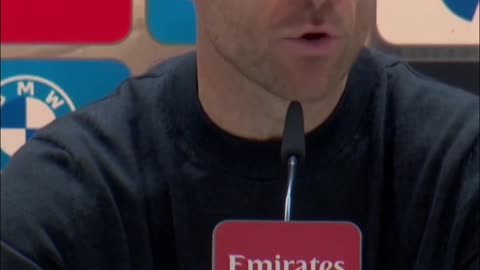 Xabi Alonso se trava al hablar de Camavingha un jugador IMPARABLE #realmadrid