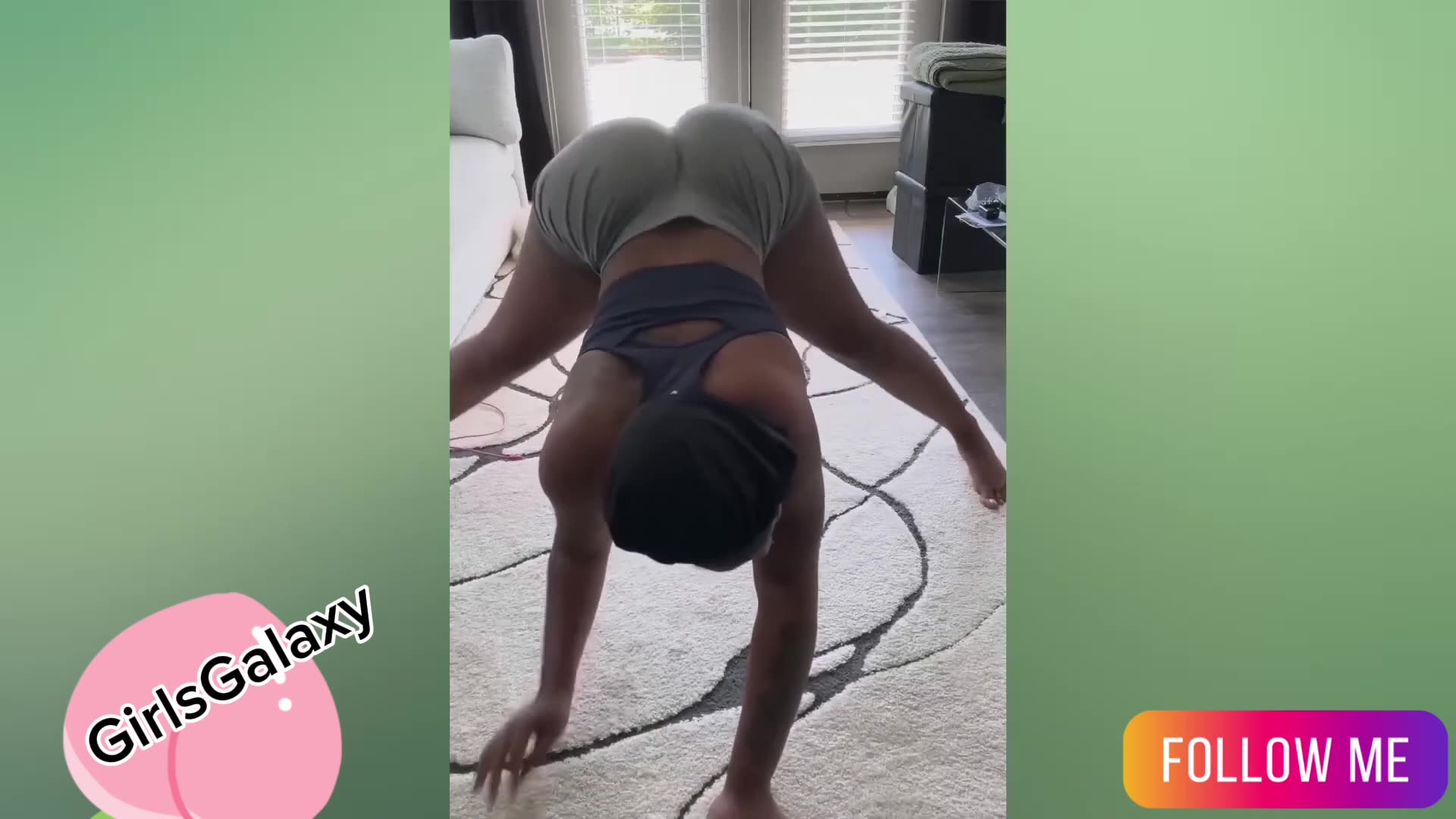 HOT GIRLS TWERK COMPILATION