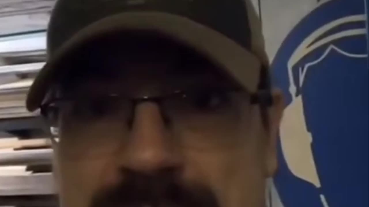 Geheimnisvolle Kellertüren 😮 – Was Ich Entdeckte! 🚪