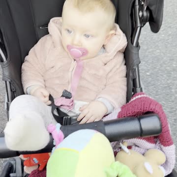 From gymnastics to giggles — Baby Kayla’s walk home is the cutest way to end the day ✨