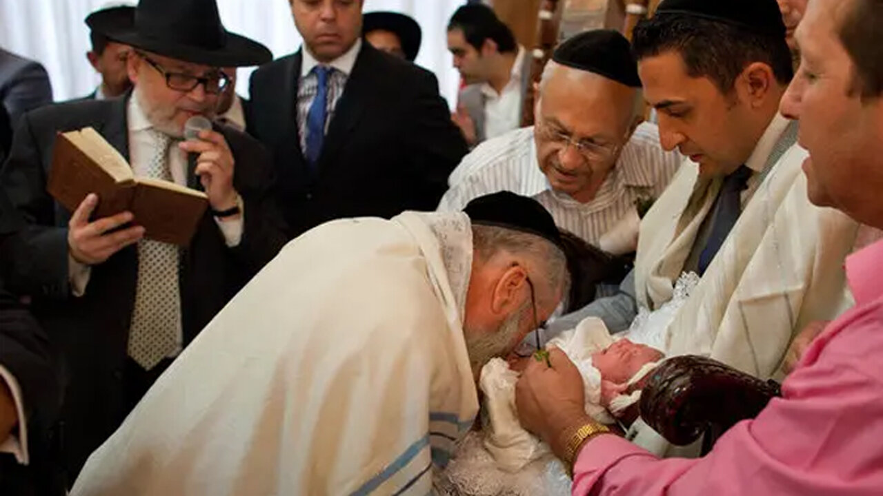 Local rabbi accused of infecting babies with herpes