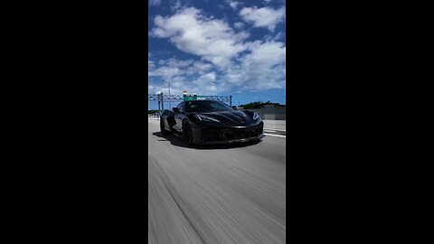 Dangerous High-Speed Run — The Road Turns Wild”