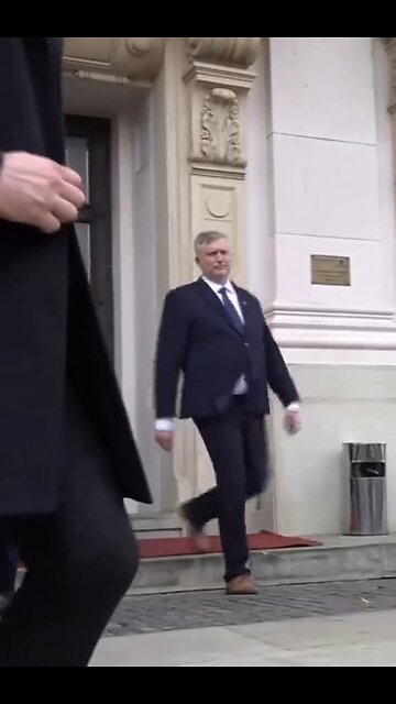 🇷🇴🇺🇦Romanian President booed for supporting Ukraine