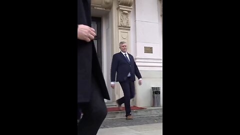 🇷🇴🇺🇦Romanian President booed for supporting Ukraine