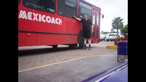 2006: San Diego - Tijuana - Rosarito Mexico Bus Ride (1990s Gillig Phantom)