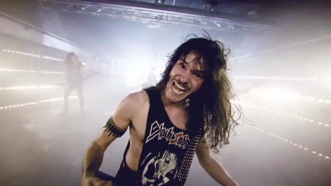 Evil Invaders - Raising Hell