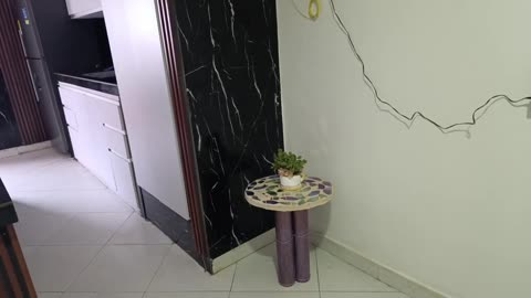 COMO HACER UNA MESITA DE YESO CON TUBOS Y CD