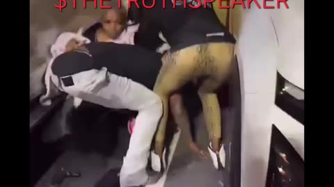 LIYAH FIGHT WITH GGHUNCHO, BARBIE & NOCAP "SCRAP ONLY" FULL FIGHT POSTED ALSO