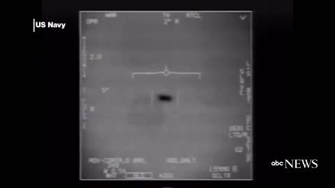 Pentagon declassifies Navy UFO videos (VIDEO 1/3)