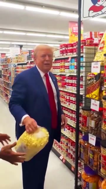 IF I TOLD YOU TO GET MORE POPCORN... COULD YOU EVEN HANDLE IT???🍿🤣🤣🤣