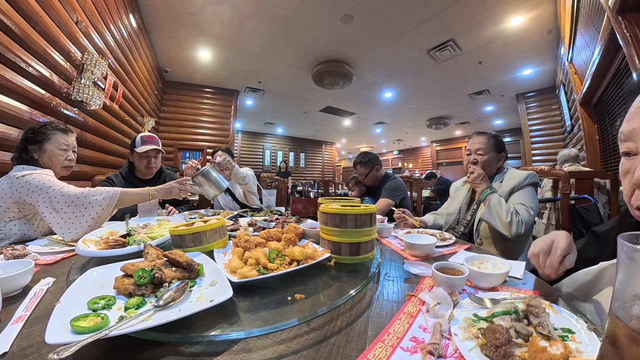 KaraBand Four Season Dinner Uncle Auntie Oct 2025