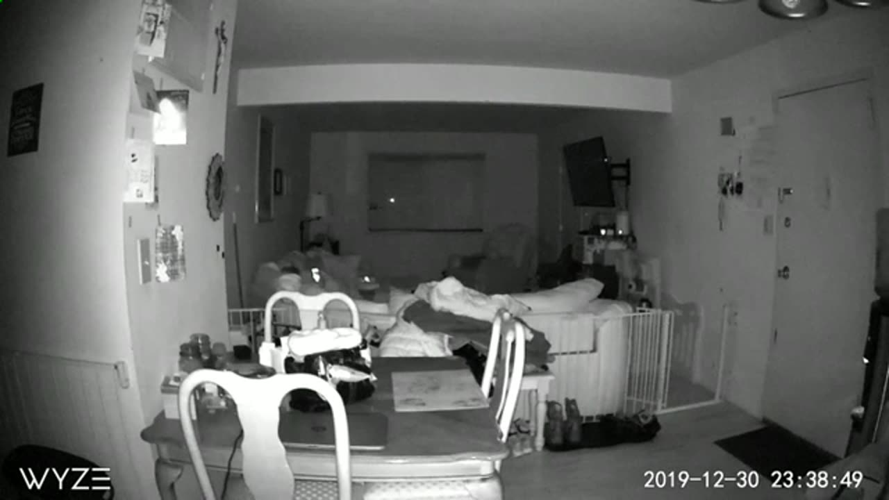 😱👽 Why All the Orbs? Regardless of Where I Live! | TheHauntingHour