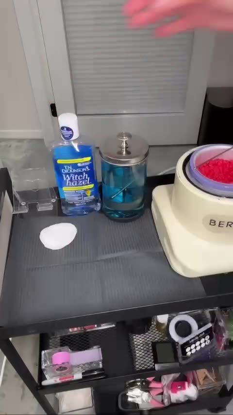 Underarm Waxing in Arizona with Sexy Smooth Cherry Desire Wax | @yourdestinedskin Hard Wax Tutorial