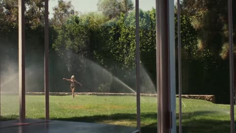 Miley Cyrus - Flowers (Official Video)