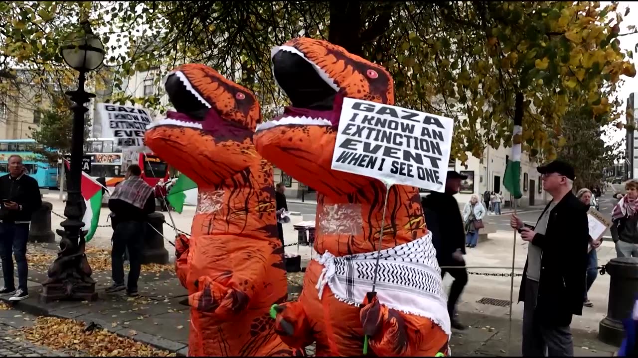 Palestine Action group members detained outside UK Labour conference