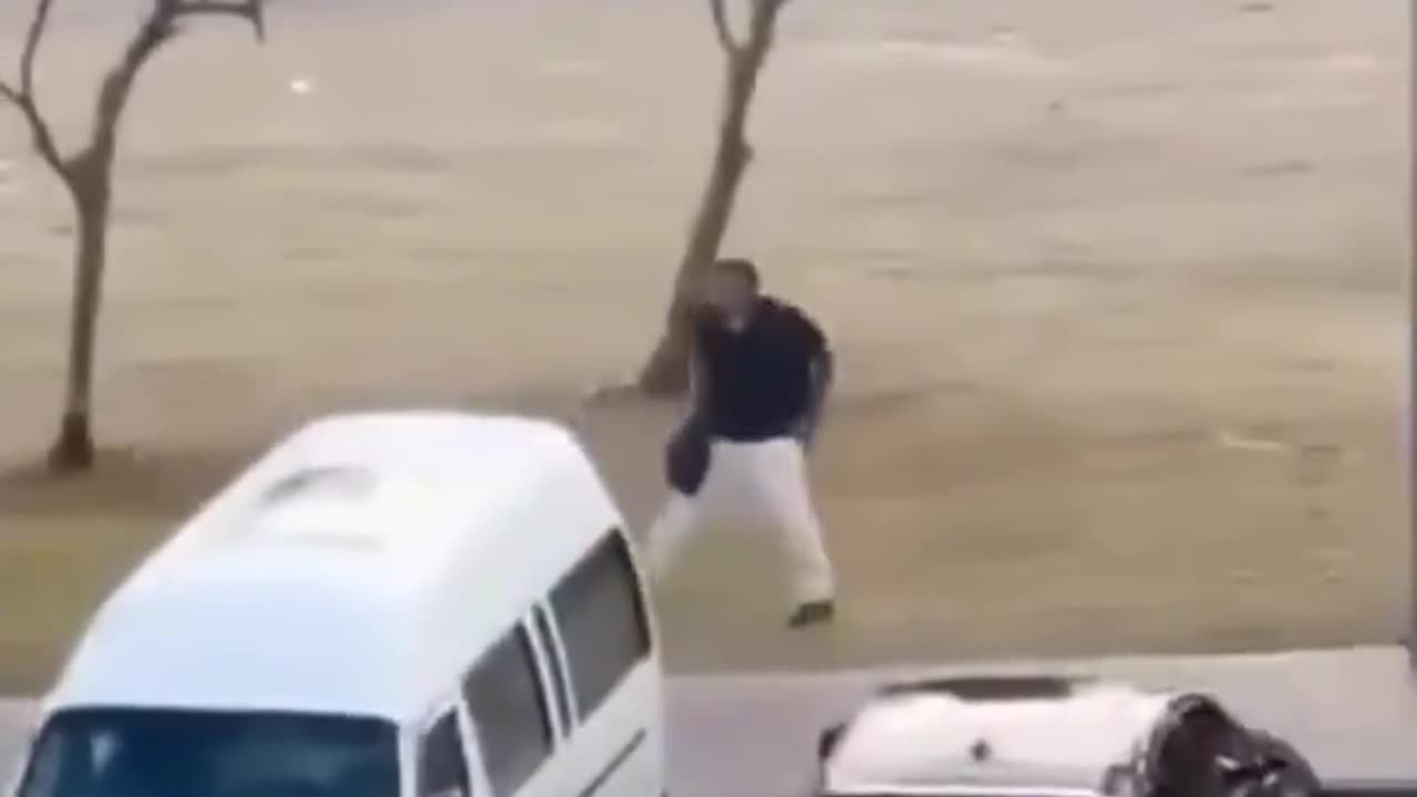 HEROIC COURAGE AT BONDI BEACH