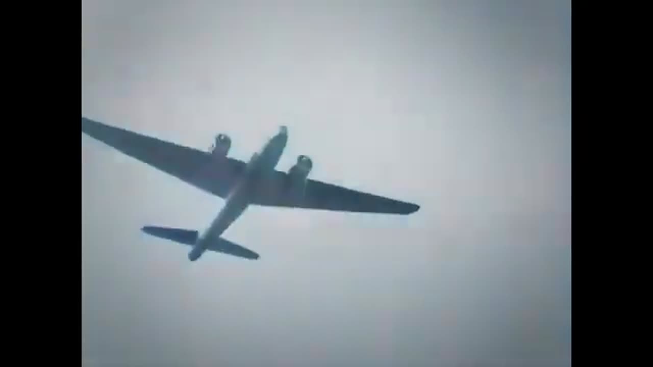 Sherlock Holmes, ( Sherlock Holmes And The Secret Weapon)