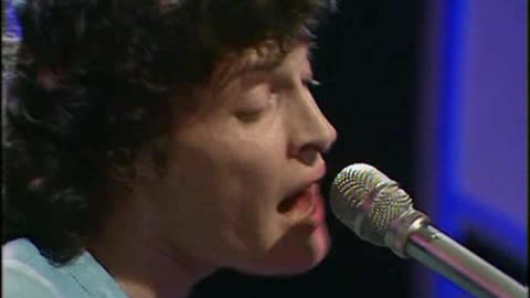 Golden Earring - Radar Love