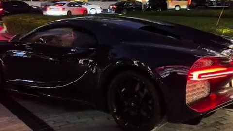 💨👑 This Luxury Car is a Real Head-Turner in Dubai! | LuxurySportsCars
