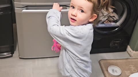 Girl Shuts Kitten Inside Fridge