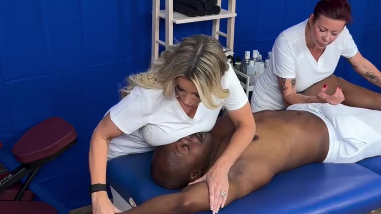 Ignite your strength with a revitalizing tricep and thigh massage!