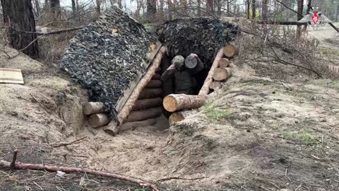 🇷🇺 🏹 🎬 A 152-mm Hyacinth-B artillery piece