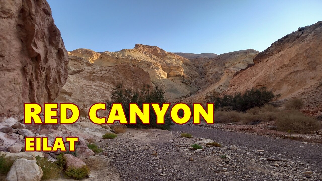 WALKING MAGIC RED CANYON IN EILAT ISRAEL.