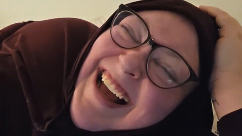 FOODIE BEEZING AND BEGGING....KINDA